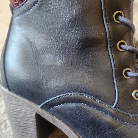 Lukees by Muk Luks Women Sz 7 Lacy Lori Navy Blue Combat Boot Knit Cuff Side Zip - Picture 3 of 11